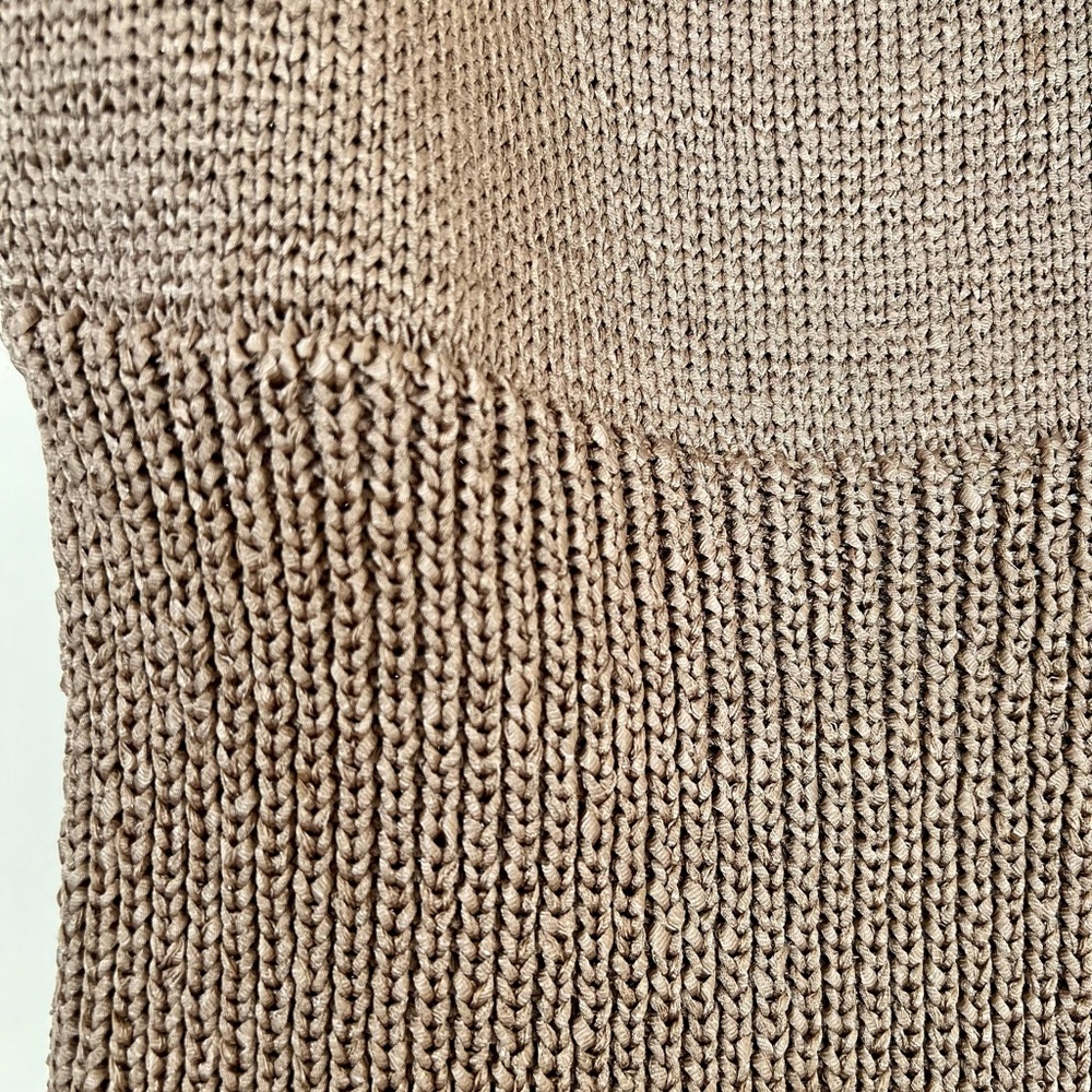 DKNY Metallic Gold Sleeveless Top, Medium - Picture 3 of 16